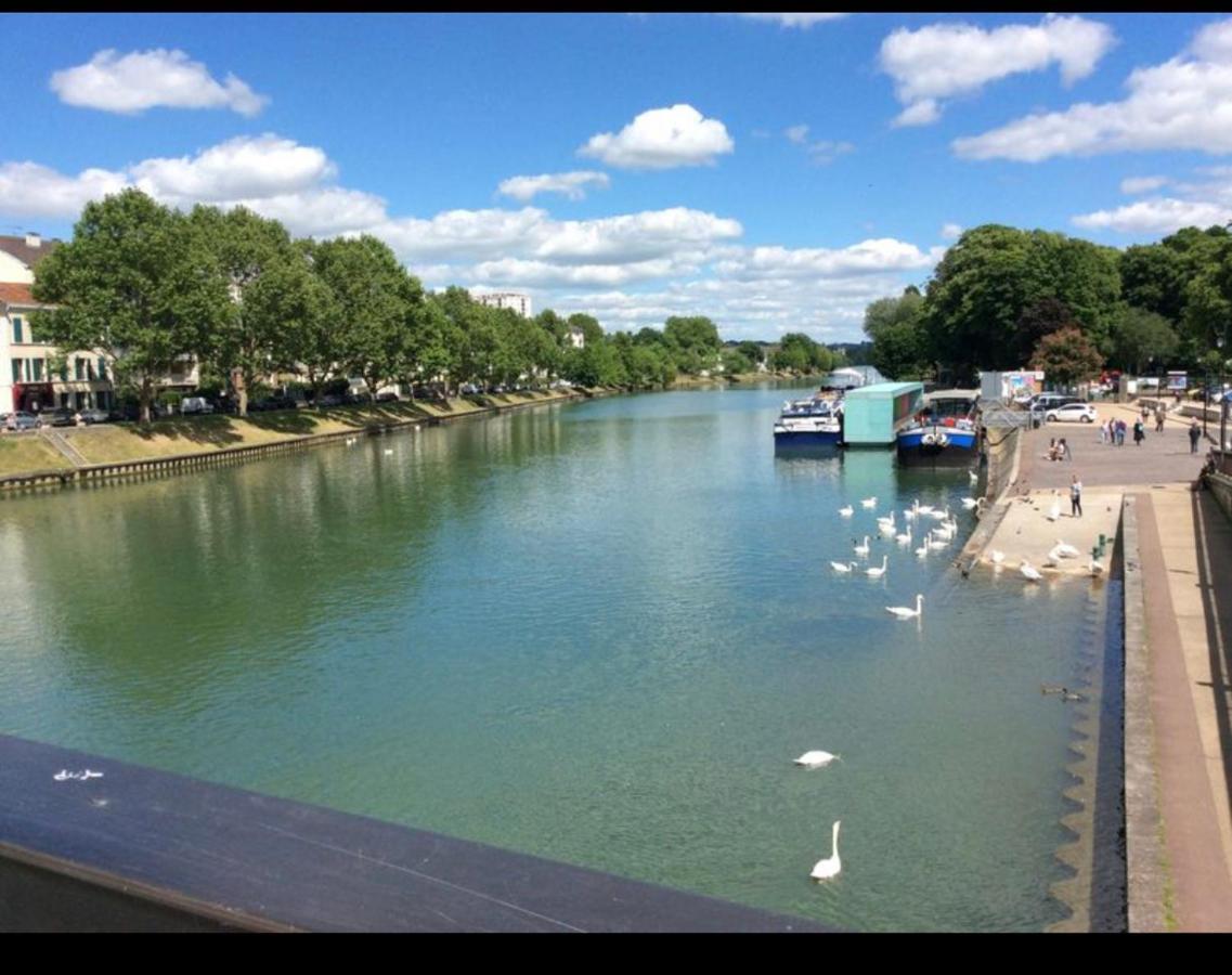 Studio134 Lagny Sur Marne Pres De Disneyland Exterior foto